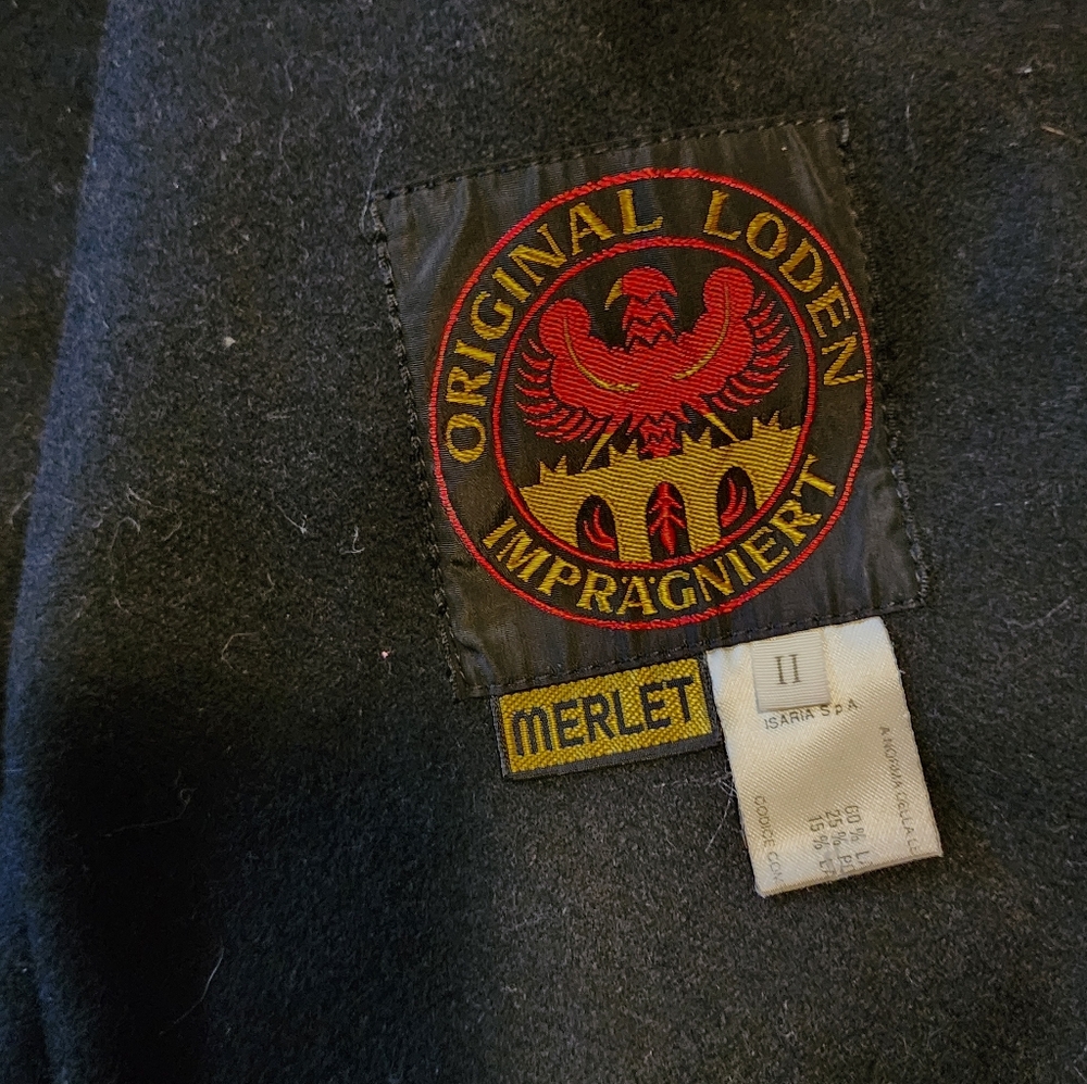 Vintage Wool Cape - Picture 3 of 3